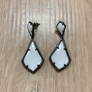 Kendra Scott Alexa earrings